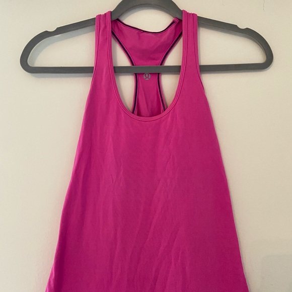 Lululemon Tank - Picture 1 of 2